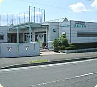 パルいずみ外観
