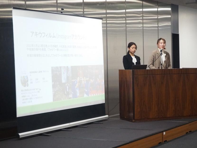 報告の様子2