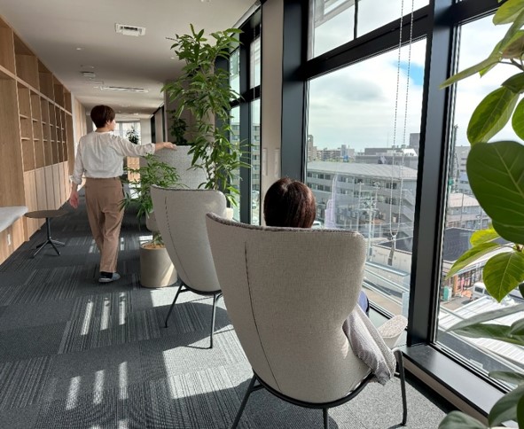 新社屋ライブラリースペース