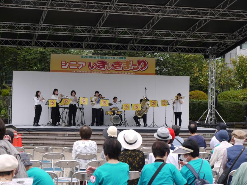 ステージプログラムの様子