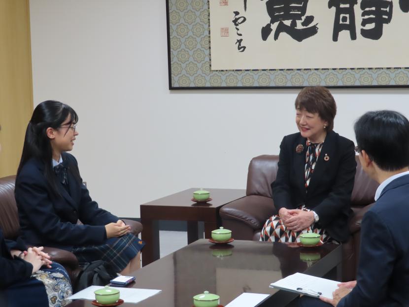 表敬訪問