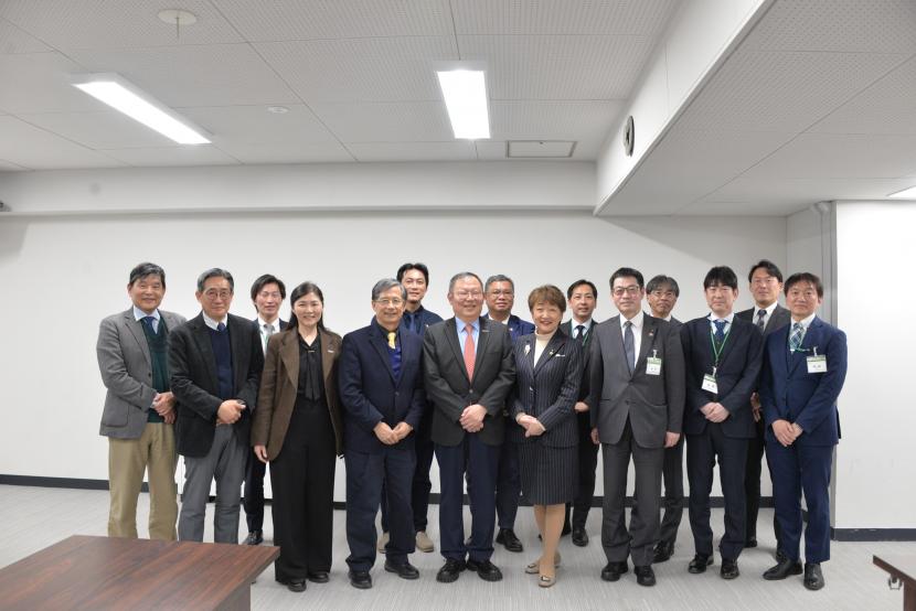 市長表敬の様子