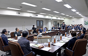 審議会全体の様子