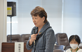 挨拶をする市長