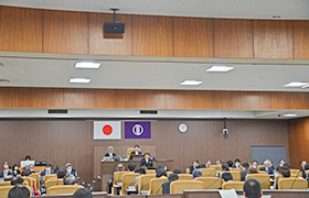 議場の様子