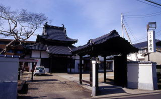 常念寺の概観写真