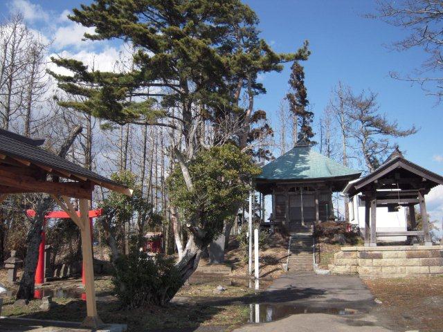 下飯田薬師堂の概観写真